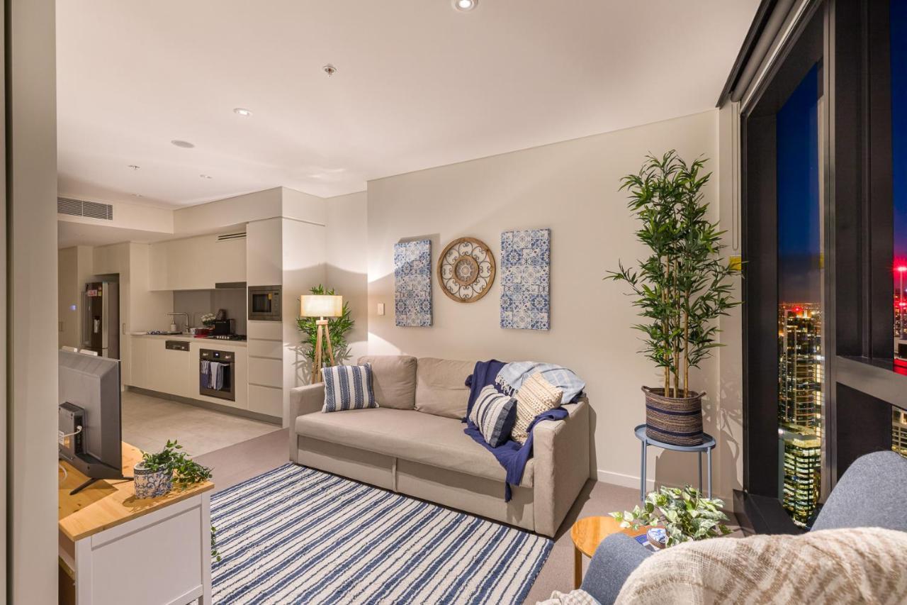 Hamptons Retreat On Level 77 Skytower Appartement Brisbane Buitenkant foto