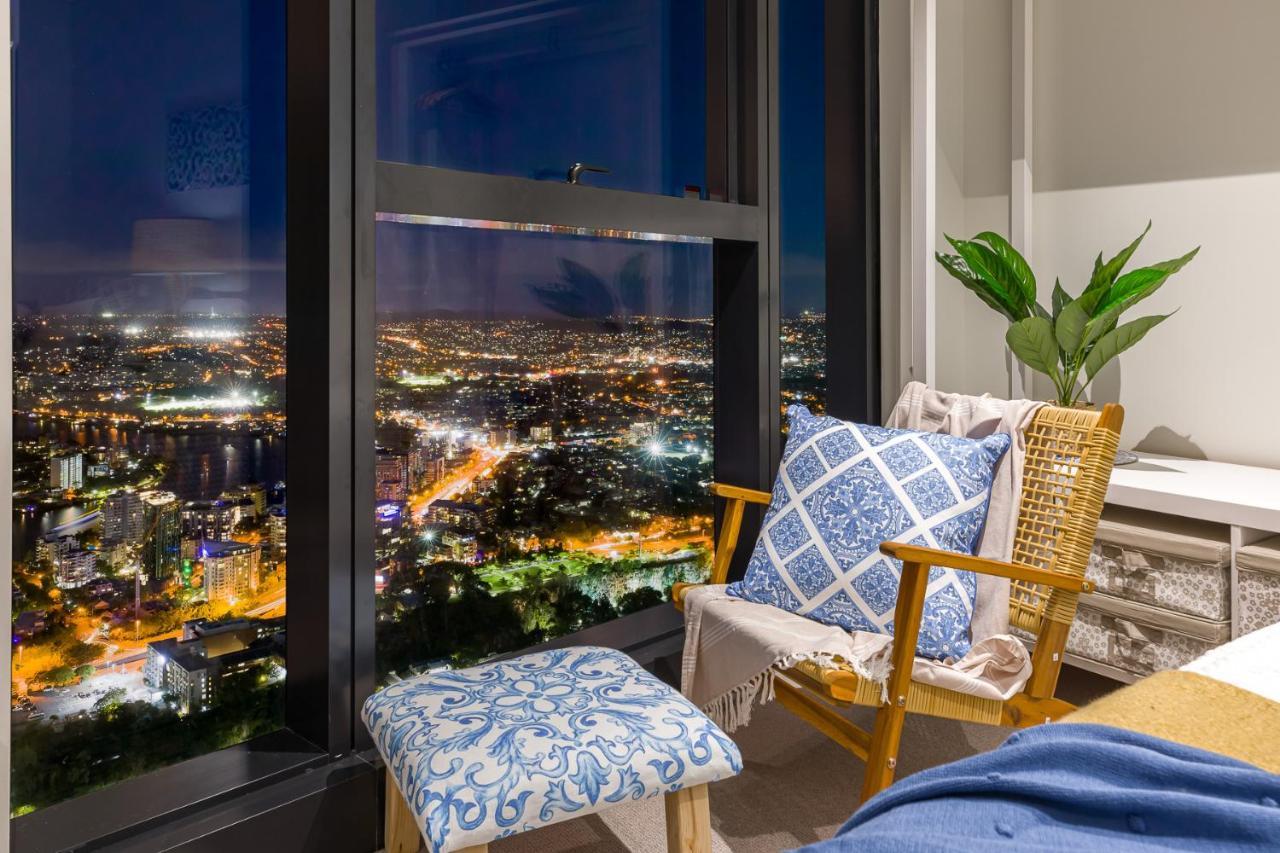 Hamptons Retreat On Level 77 Skytower Appartement Brisbane Buitenkant foto